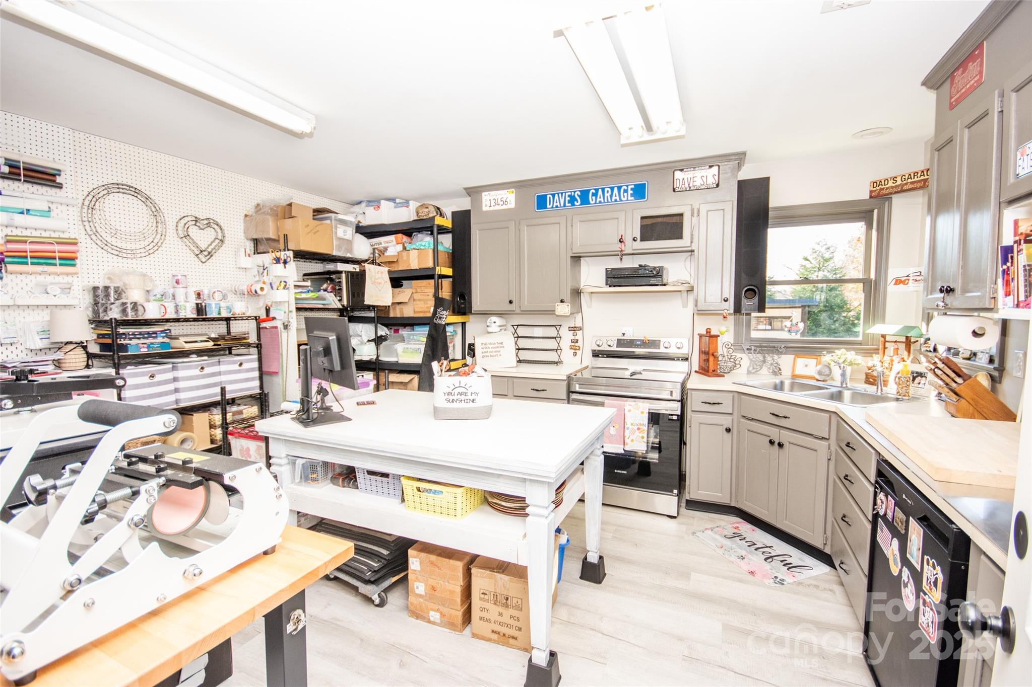 Seven Springs - Residential