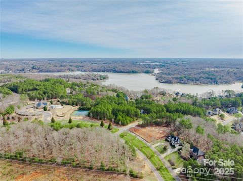 Photo of 4012 Beechwood Spring Lane, Belmont, NC 28012 (MLS # 4273484)