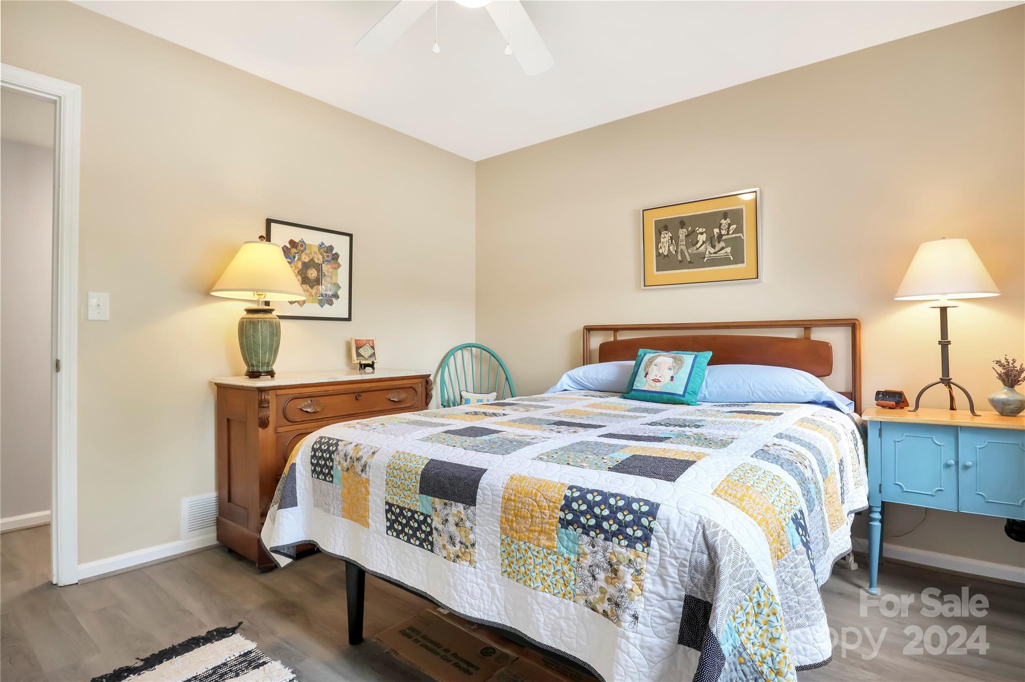 Holly Crest - Residential