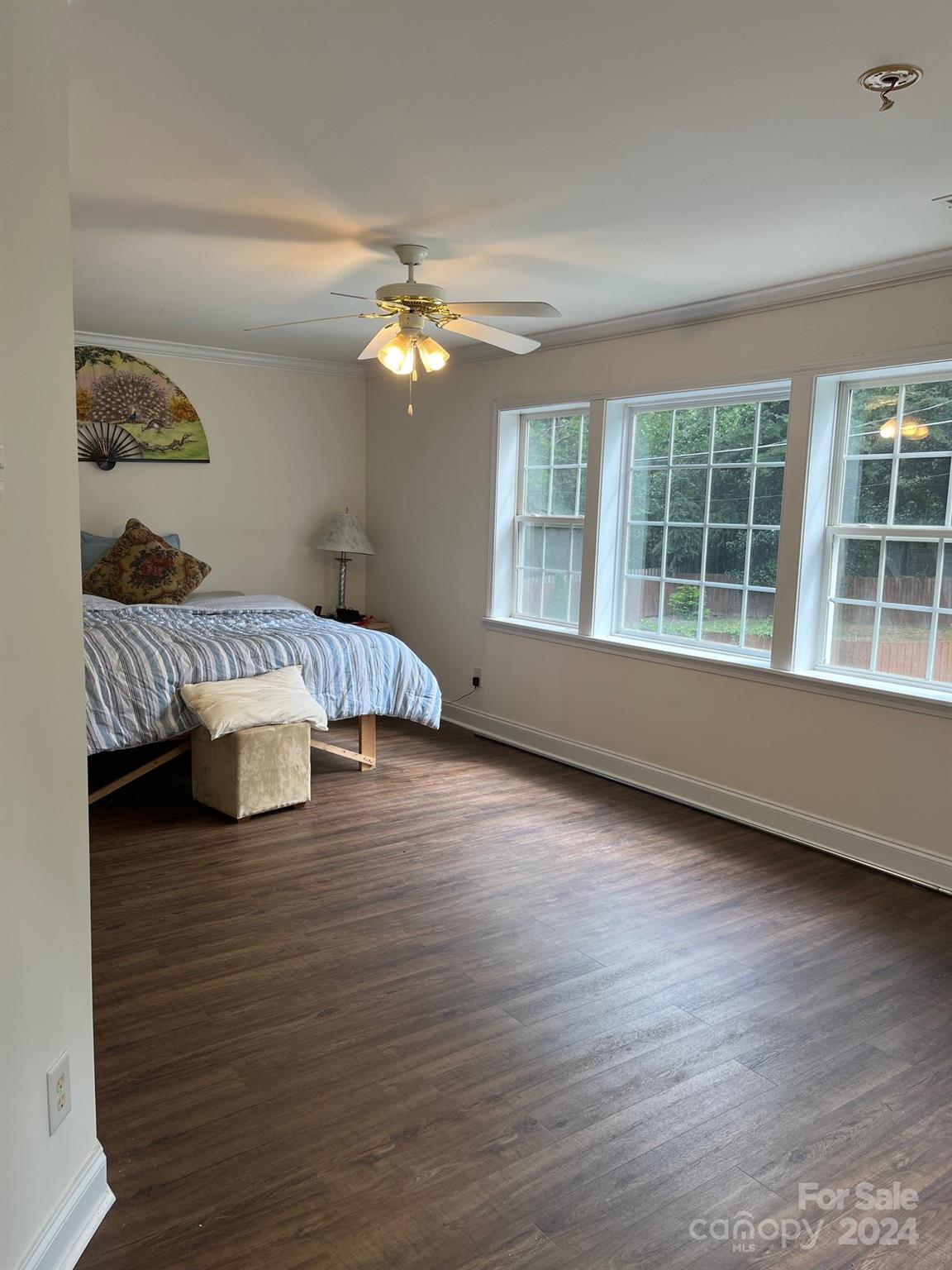 Country Club Hills - Residential