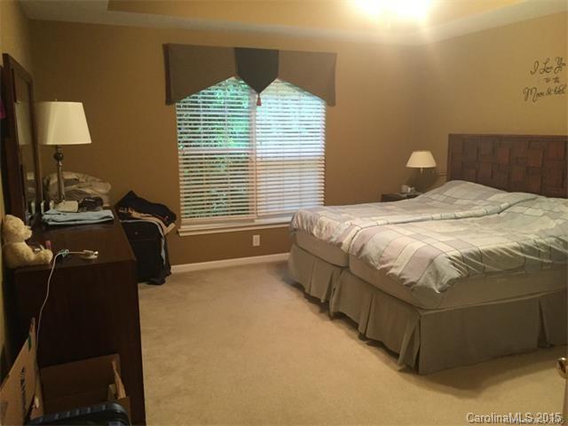 Hunter Oaks - Residential Lease