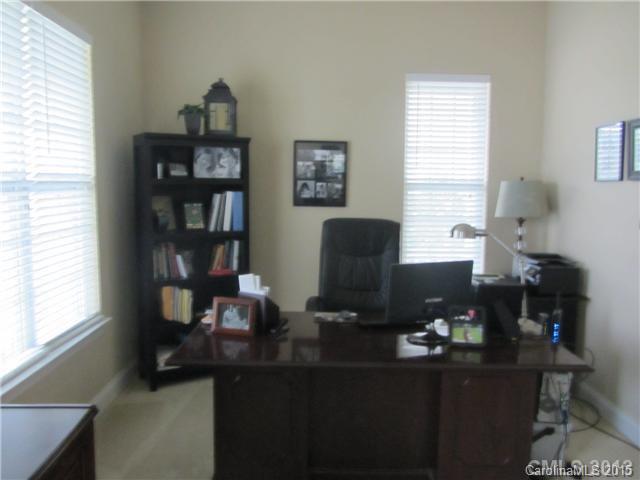 Hunter Oaks - Residential Lease