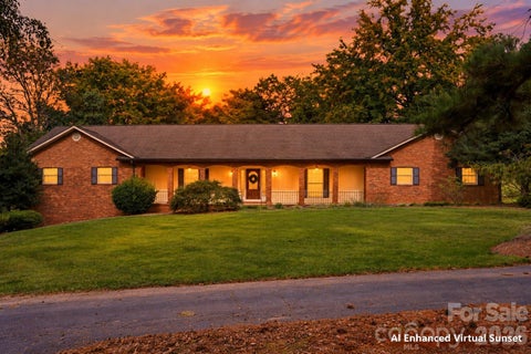 Photo of 3121 Oakmont Road, Statesville, NC 28625 (MLS # 4434273)