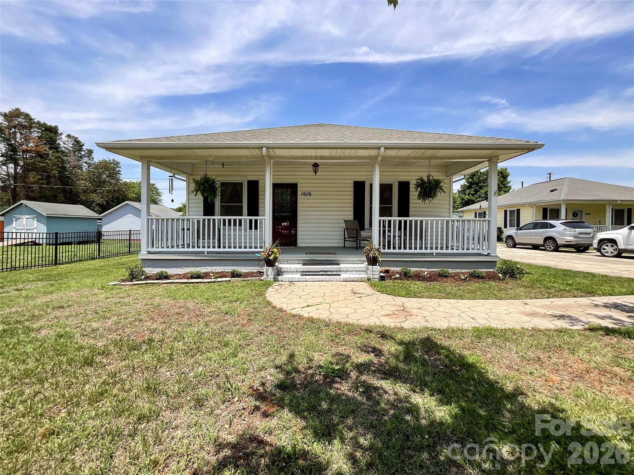 1616 Perfection Avenue 10