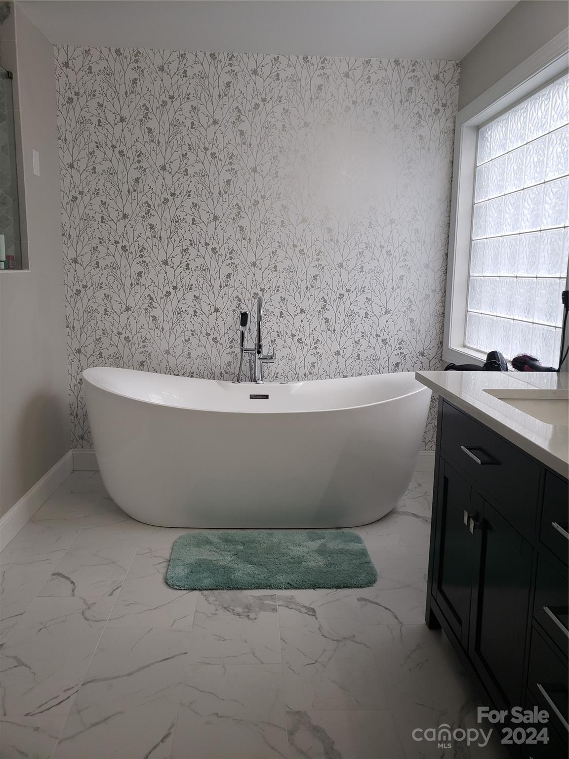 Winslow Bay - Residential