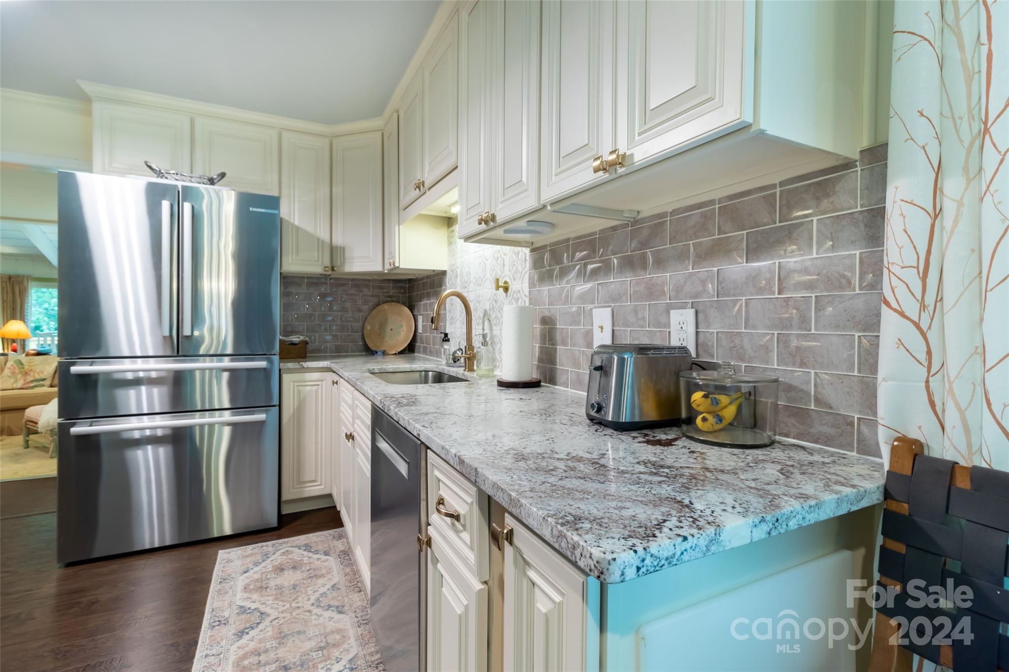 River Hills - Residential