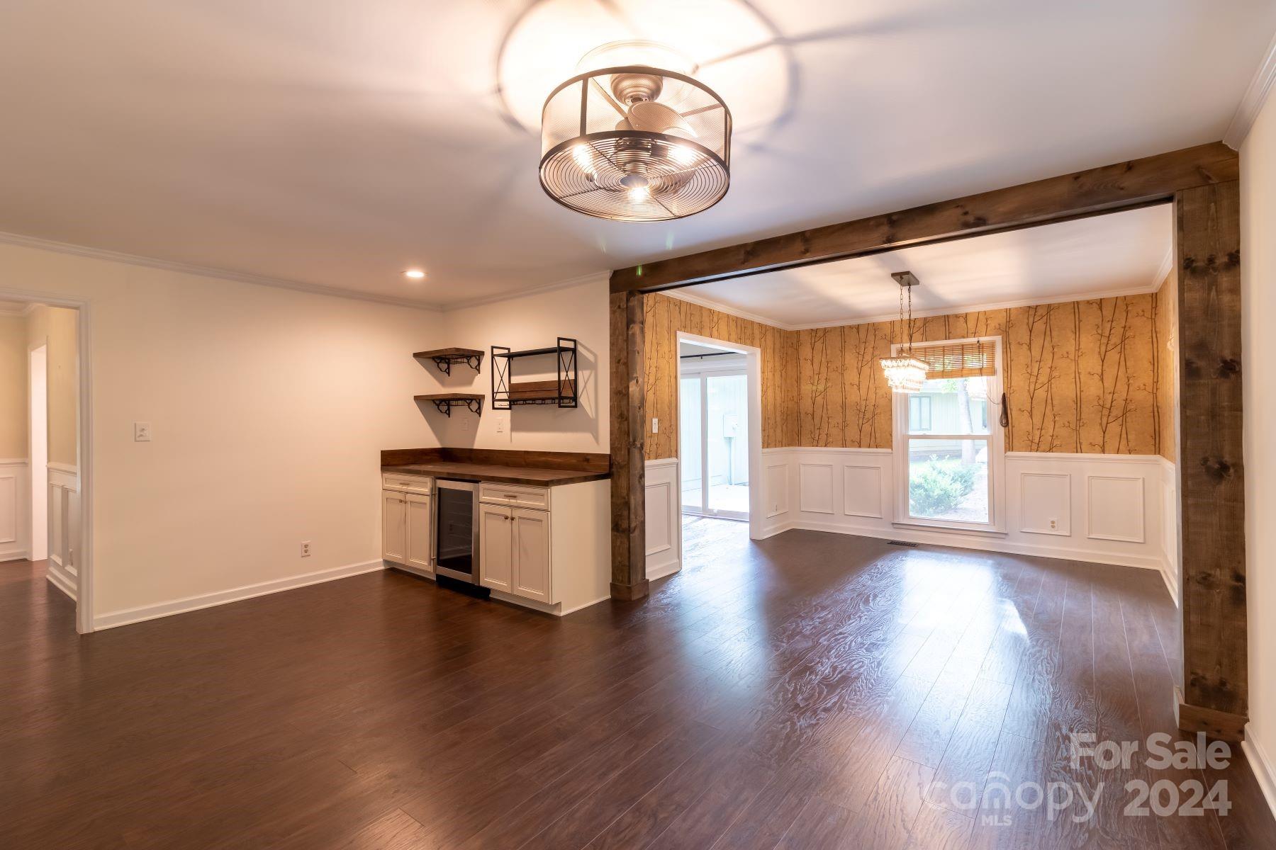 River Hills - Residential