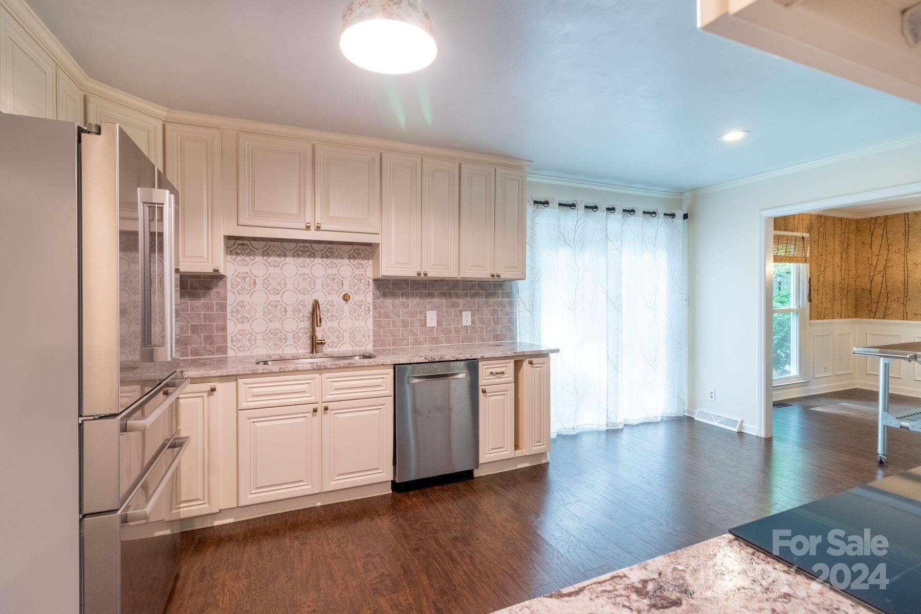 River Hills - Residential