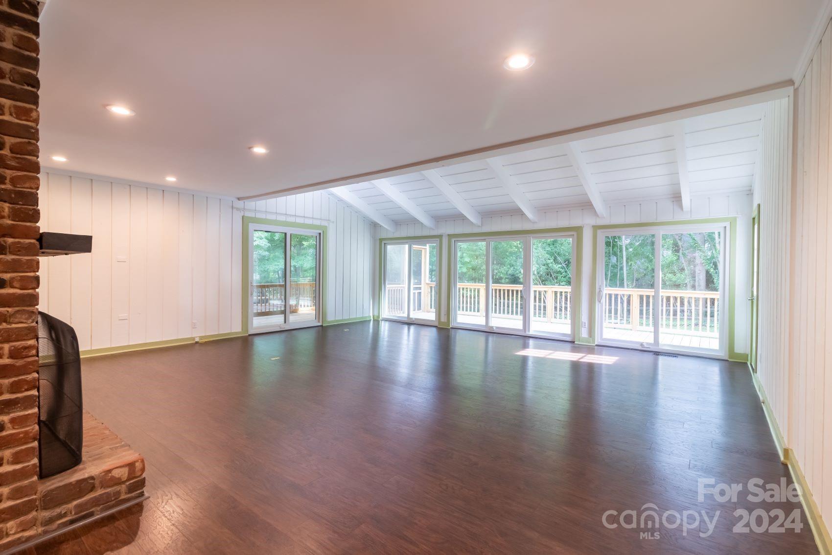 River Hills - Residential