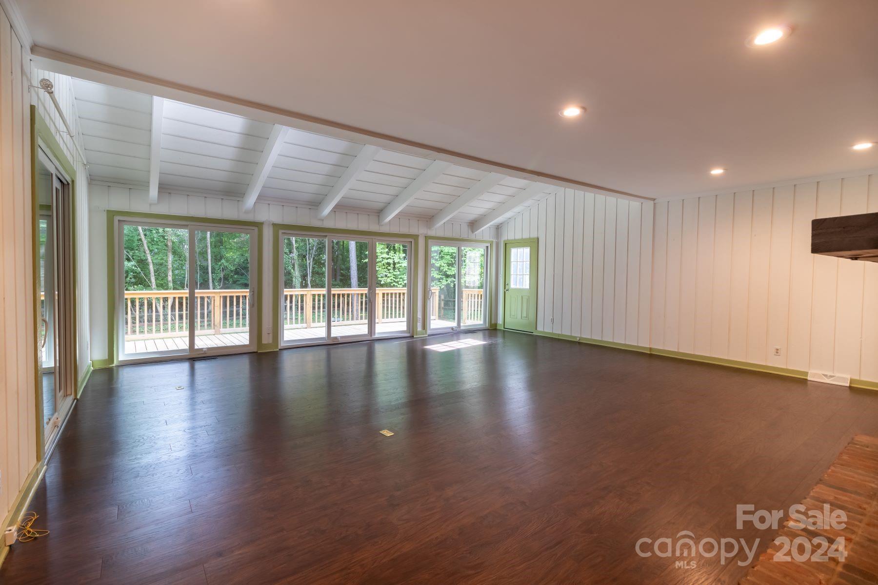 River Hills - Residential