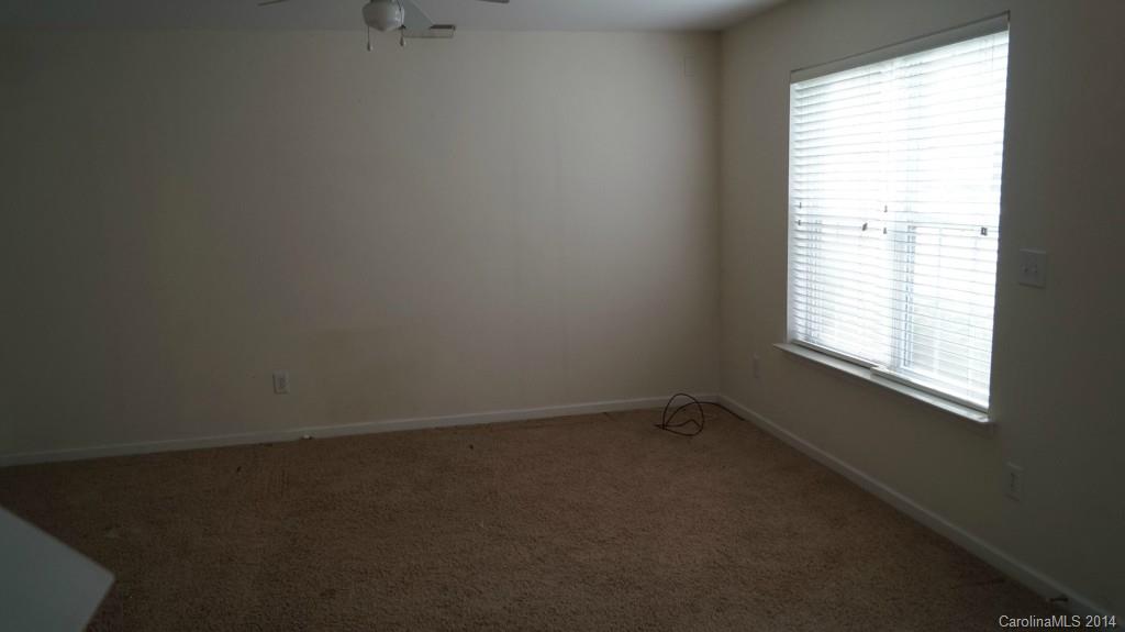 Oakhurst - Residential Lease