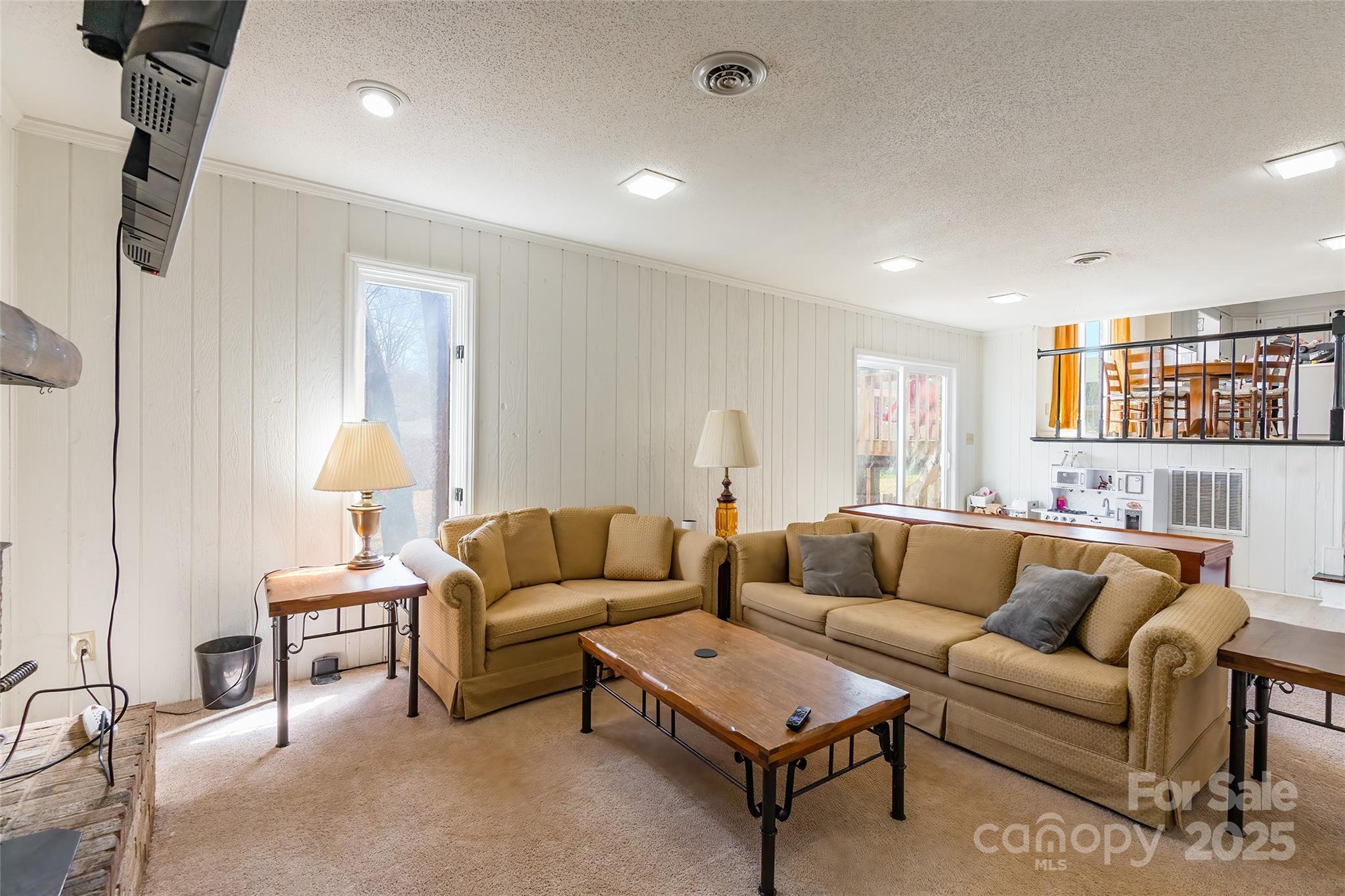 Monterey Hills - Residential