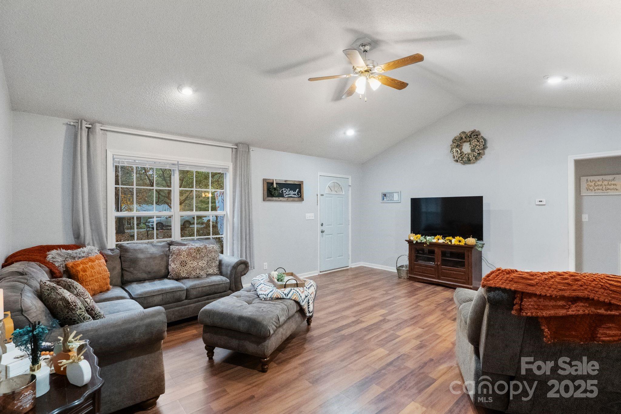 179 Spring Oak Drive