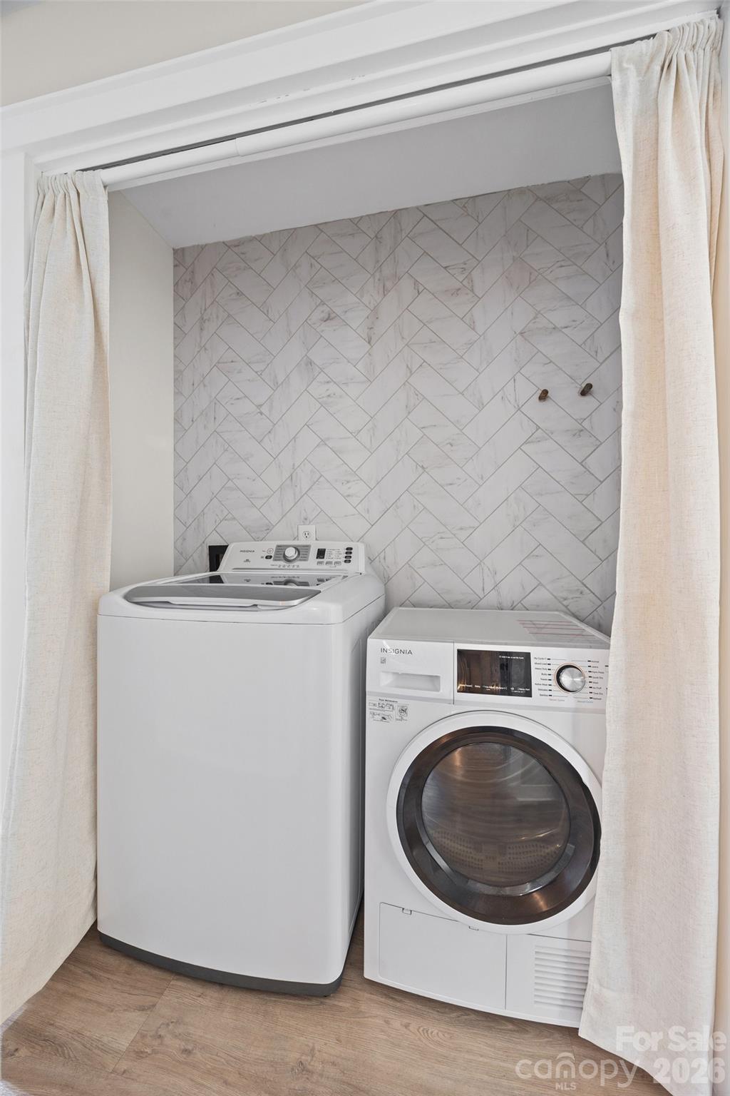 Rolling Ridge - Residential