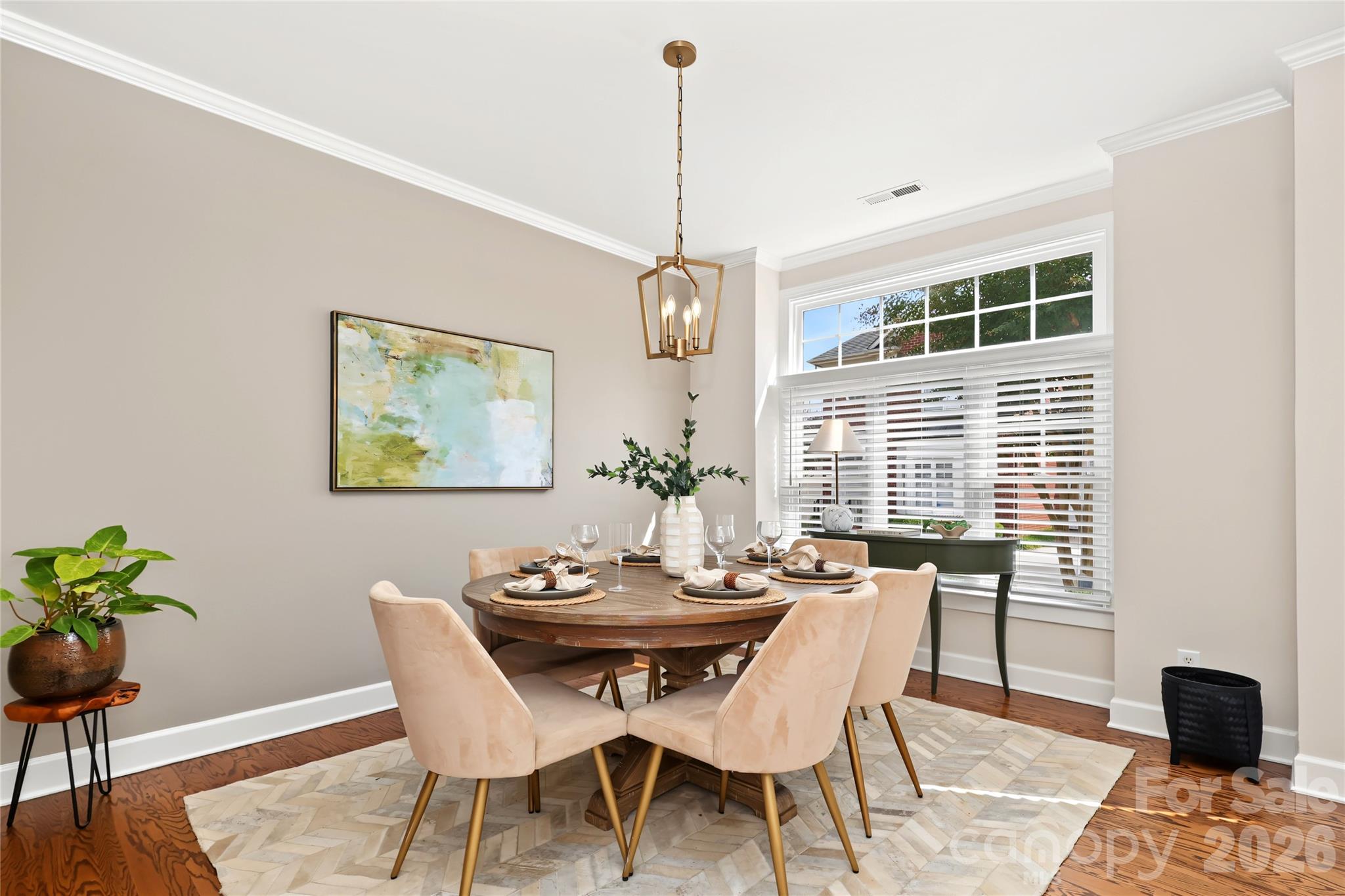 225 Sloane Square Way