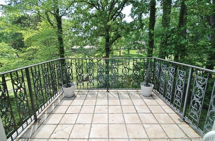 River Hills - Residential