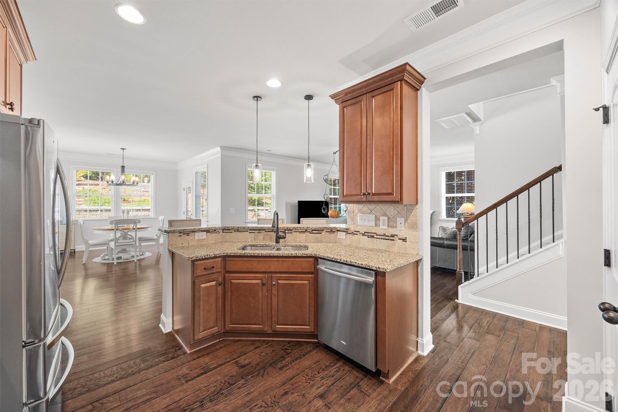 Lake Ridge - Residential