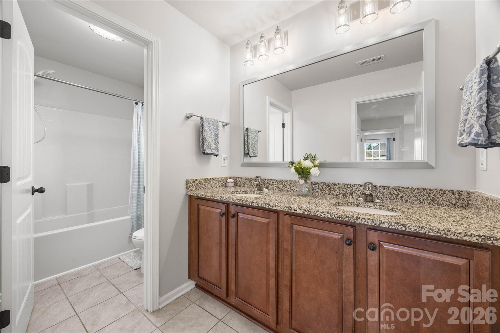 Lake Ridge - Residential
