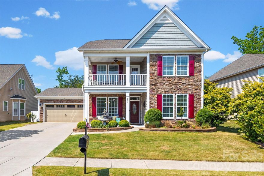 Beautiful, fresh, and truly move-in ready, this 4 bedroom, 2.5 bath home is nestled in the desirable Lake Ridge community of Tega Cay, SC. Lovingly maintained, the home features fresh interior paint and brand-new carpeting throughout, creating a clean and inviting feel from the moment you step inside. The spacious layout offers comfortable living with plenty of room for both everyday life and entertaining. The primary bedroom is on the main level and the kitchen and living areas flow seamlessly with the open floor plan.  The area off the kitchen can either be used as an eat-in area with additional dining space or as a sunroom to connect to the beautiful outdoor oasis.  Upstairs find 3 additional bedrooms, one that is oversized and can double as a bonus room as well as a full bath and generous loft.  The 2nd floor offers a peaceful deck to sit and relax on.  
Step outside to a private backyard retreat, fully fenced and thoughtfully landscaped, perfect for relaxing or hosting gatherings,  Situated on a quiet cul-de-sac, this home provides both comfort and convenience in a sought-after location. Located in the amenity-rich Lake Ridge community, residents enjoy access to a variety of neighborhood features (walking trails, tennis, pickleball, pool with slide + a dedicated swim team, sports courts, playground, fitness center, clubhouse & more!) while being conveniently close to shopping, dining, and major commuting routes. This home truly offers the perfect blend of space, comfort, and location. Don’t miss the opportunity to make this exceptional property your next home!