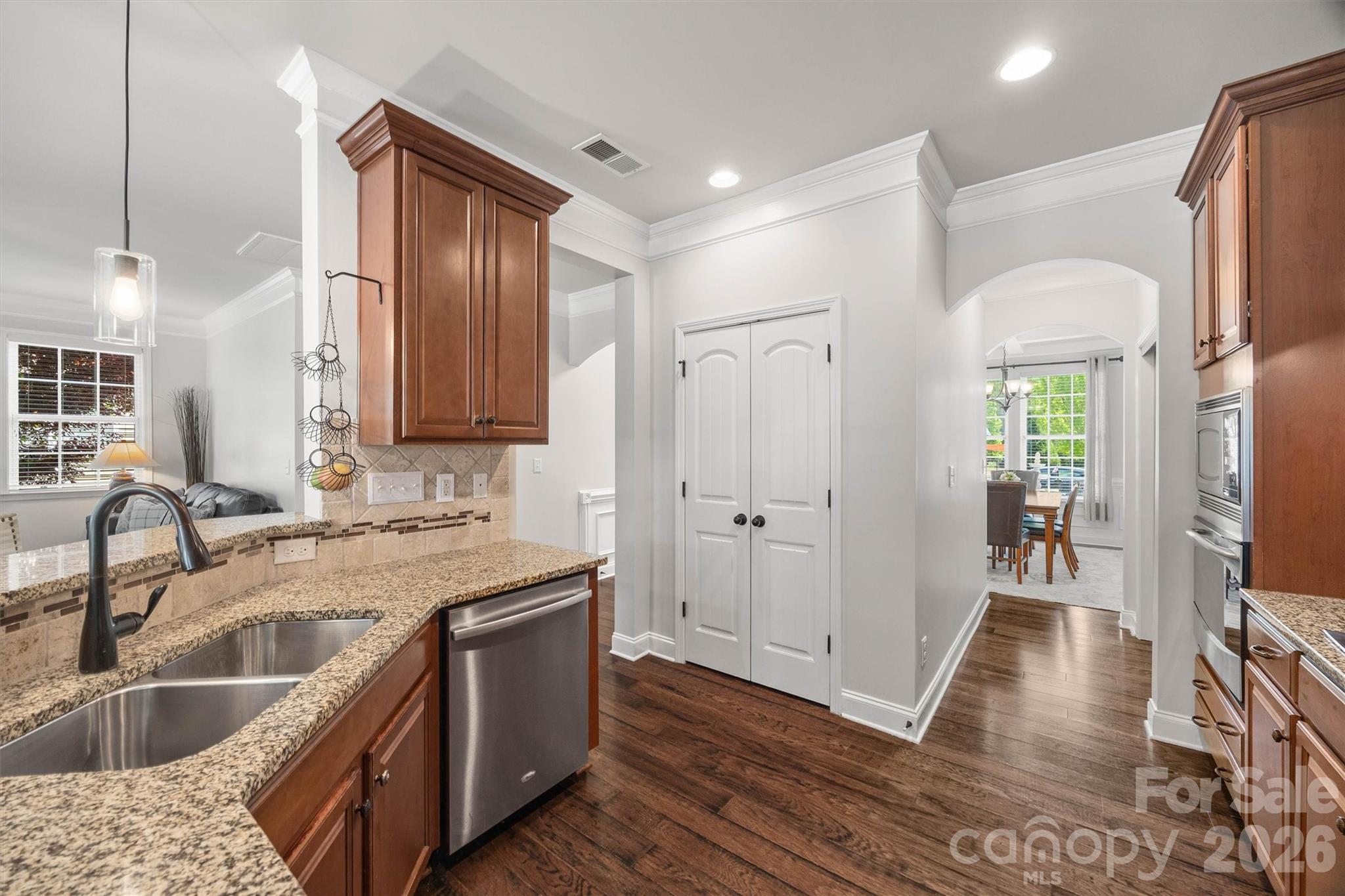 Lake Ridge - Residential