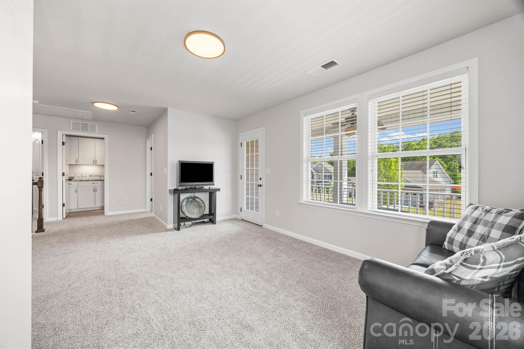 Lake Ridge - Residential