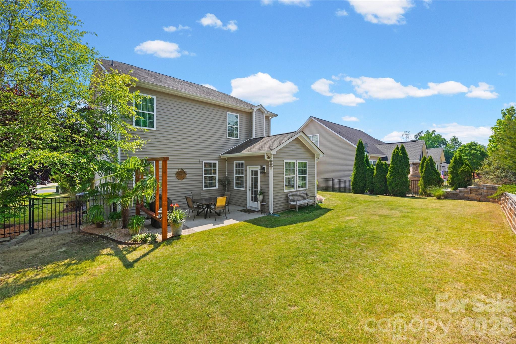 Lake Ridge - Residential