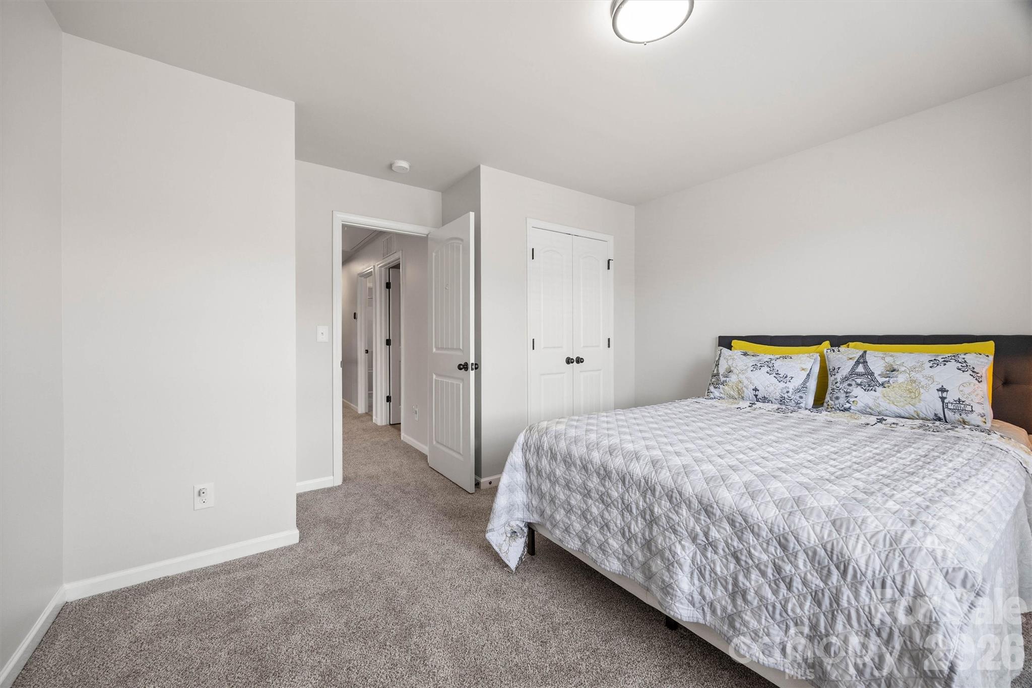 Lake Ridge - Residential
