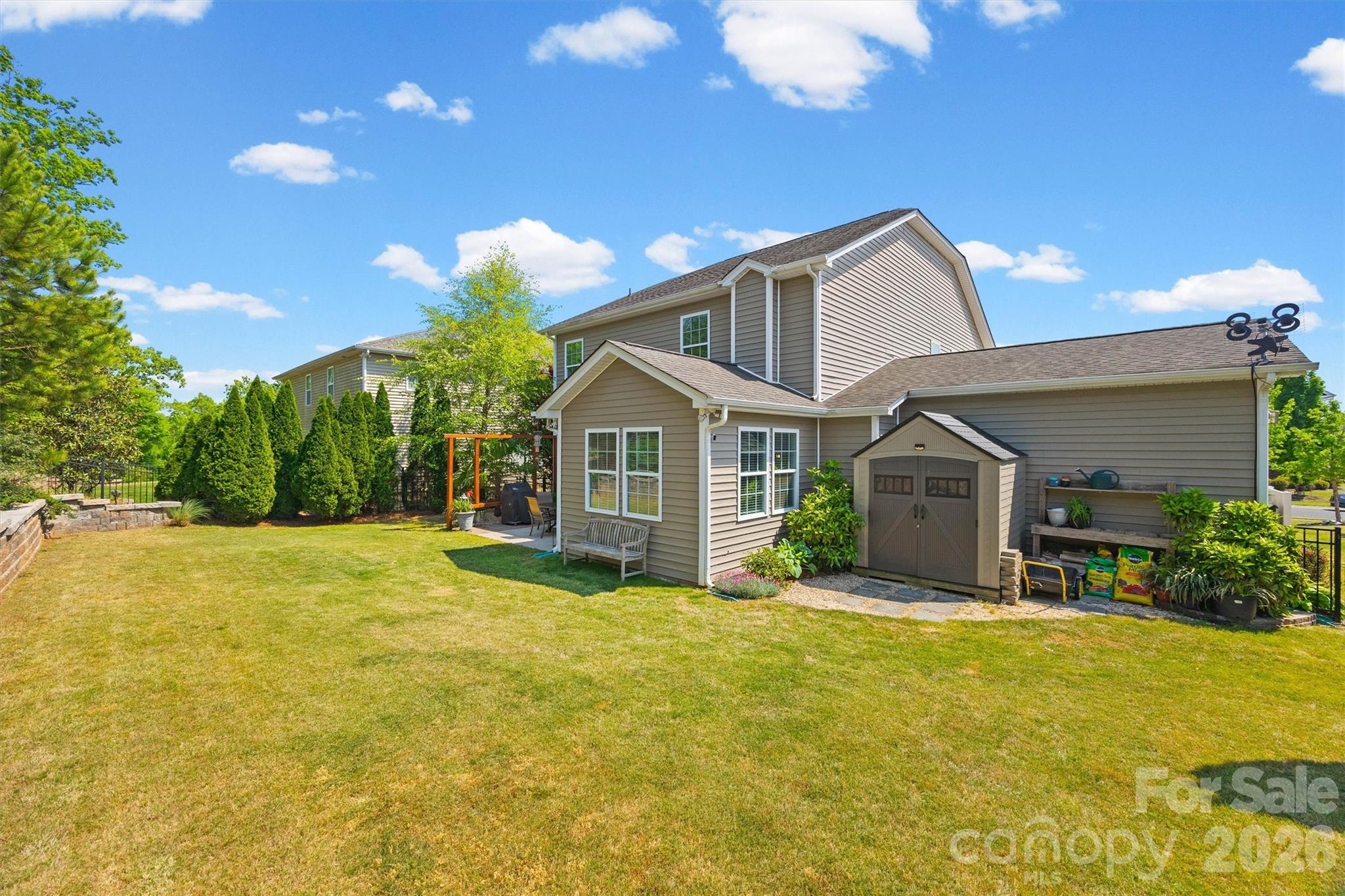 Lake Ridge - Residential
