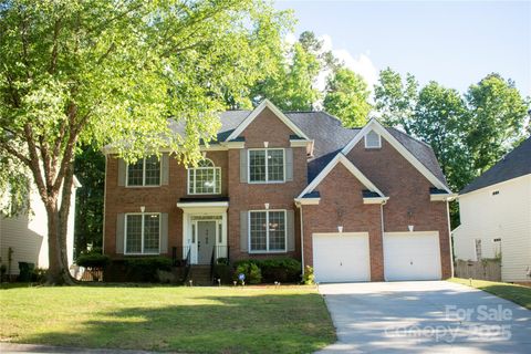 7708 Harrington Woods Road Charlotte NC 28269