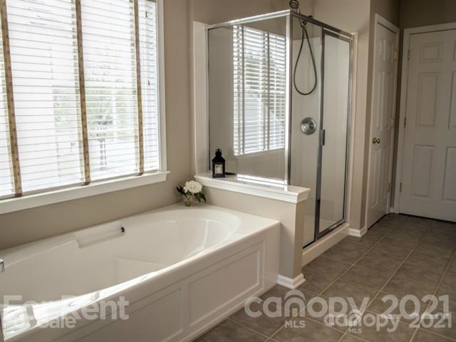 Weston Glen - Residential Lease