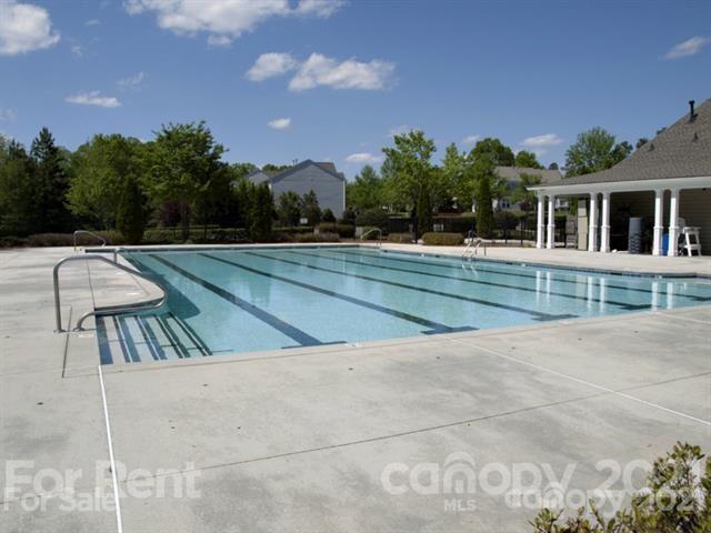 Weston Glen - Residential Lease