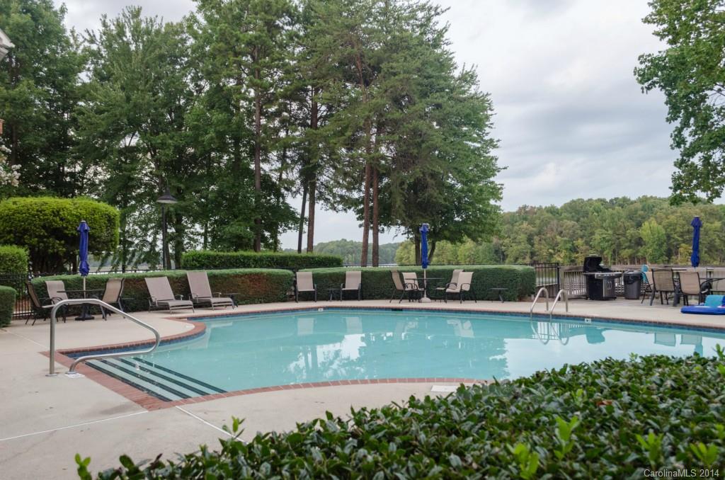 Spinnaker Cove - Residential