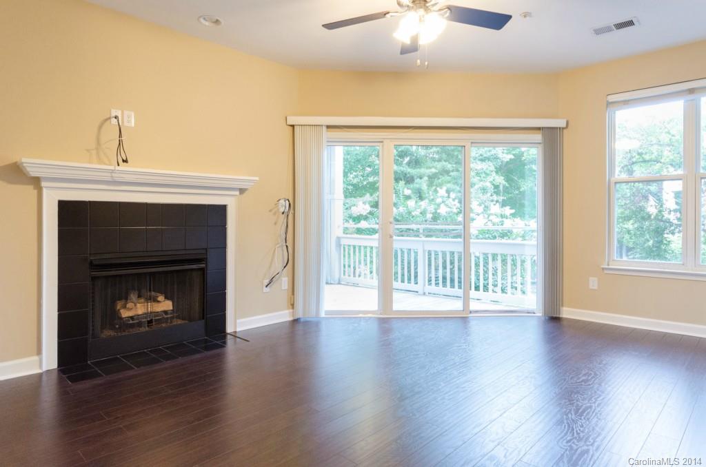 Spinnaker Cove - Residential