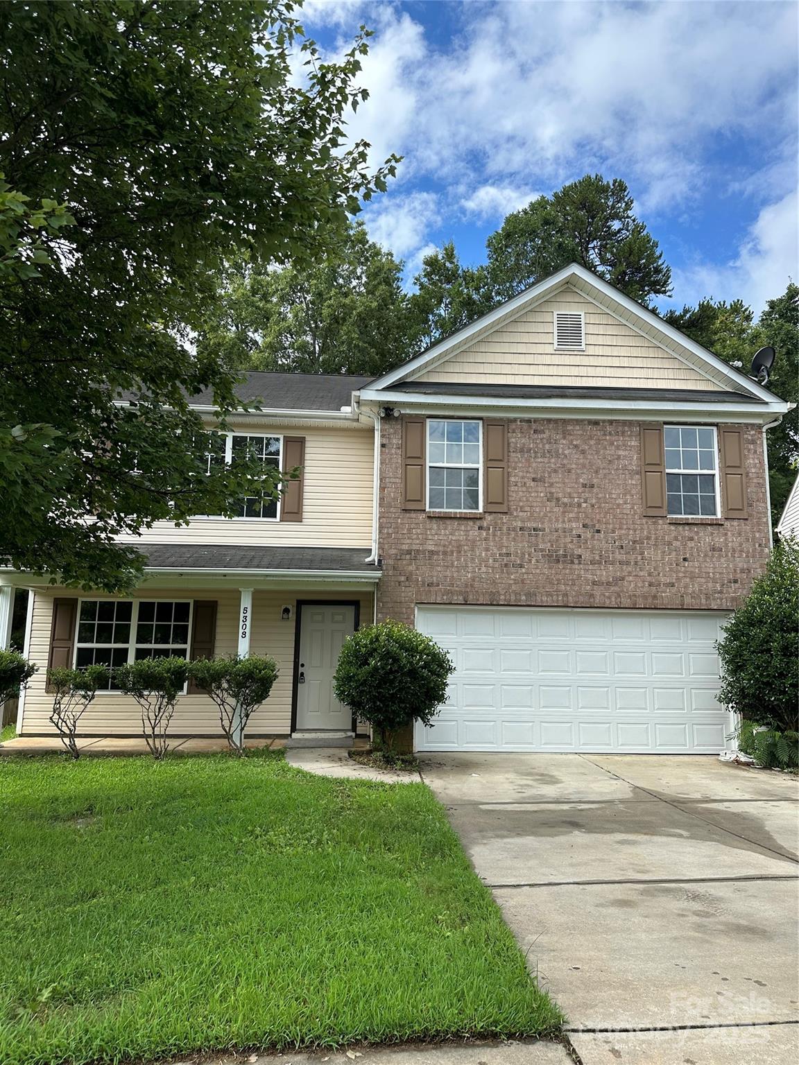 Springhurst at Hickory Grove - Residential