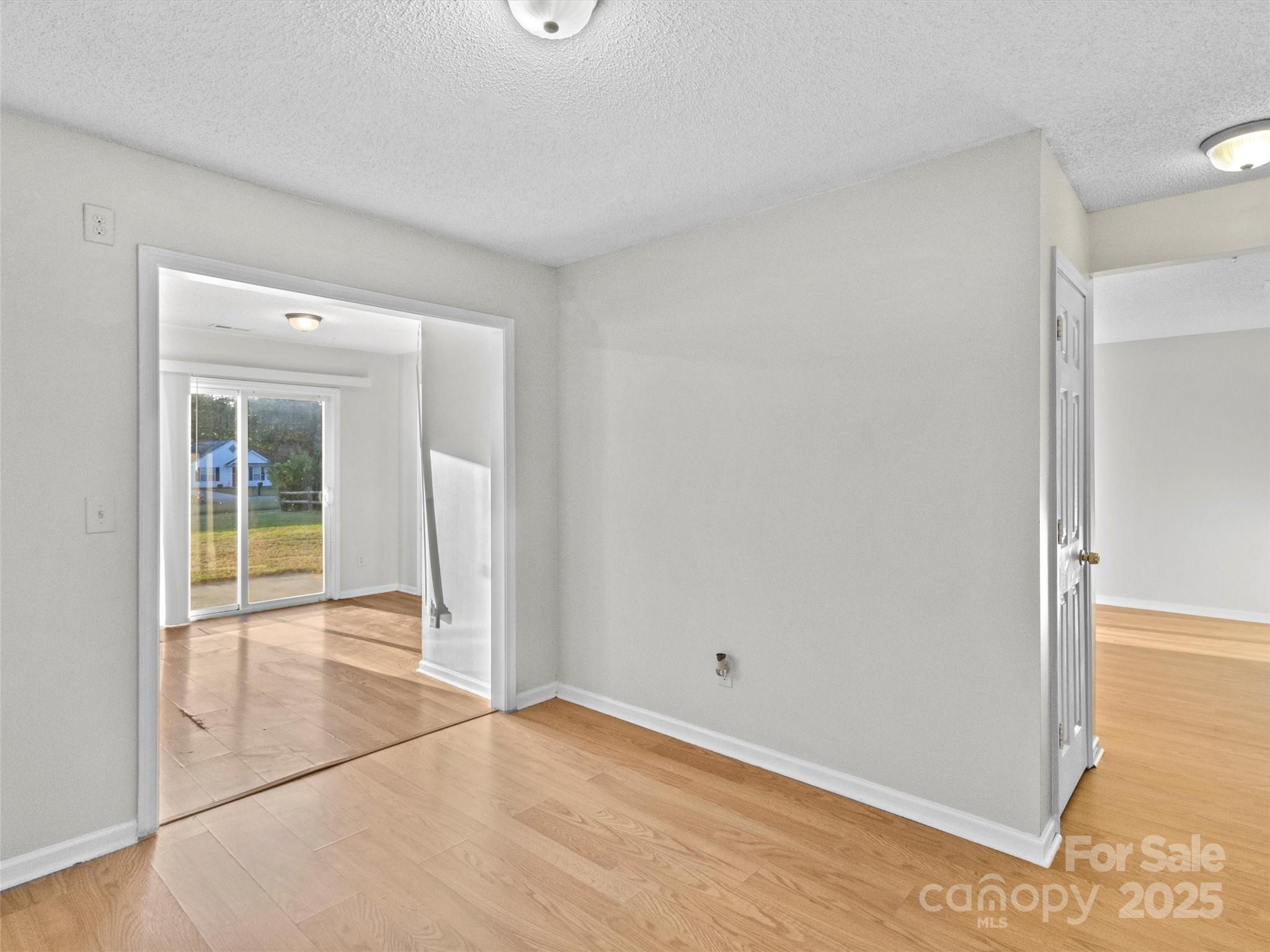 5144 Foxmeade Court