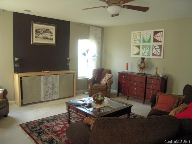 Sunset On Linda Vista - Residential Lease