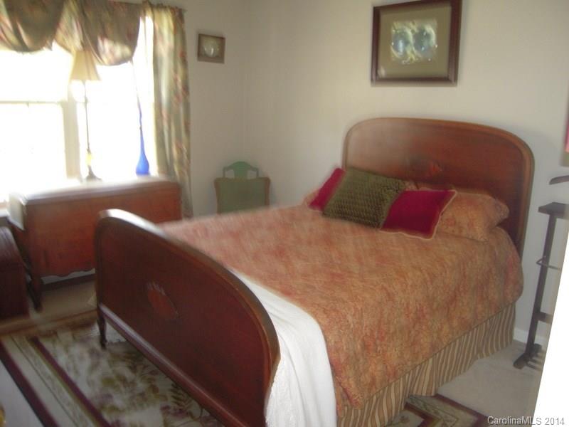 Sunset On Linda Vista - Residential Lease