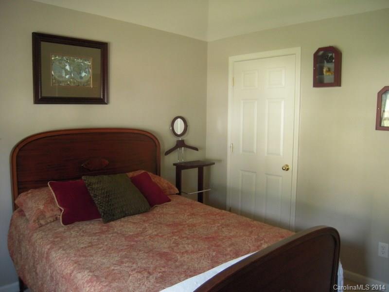 Sunset On Linda Vista - Residential Lease