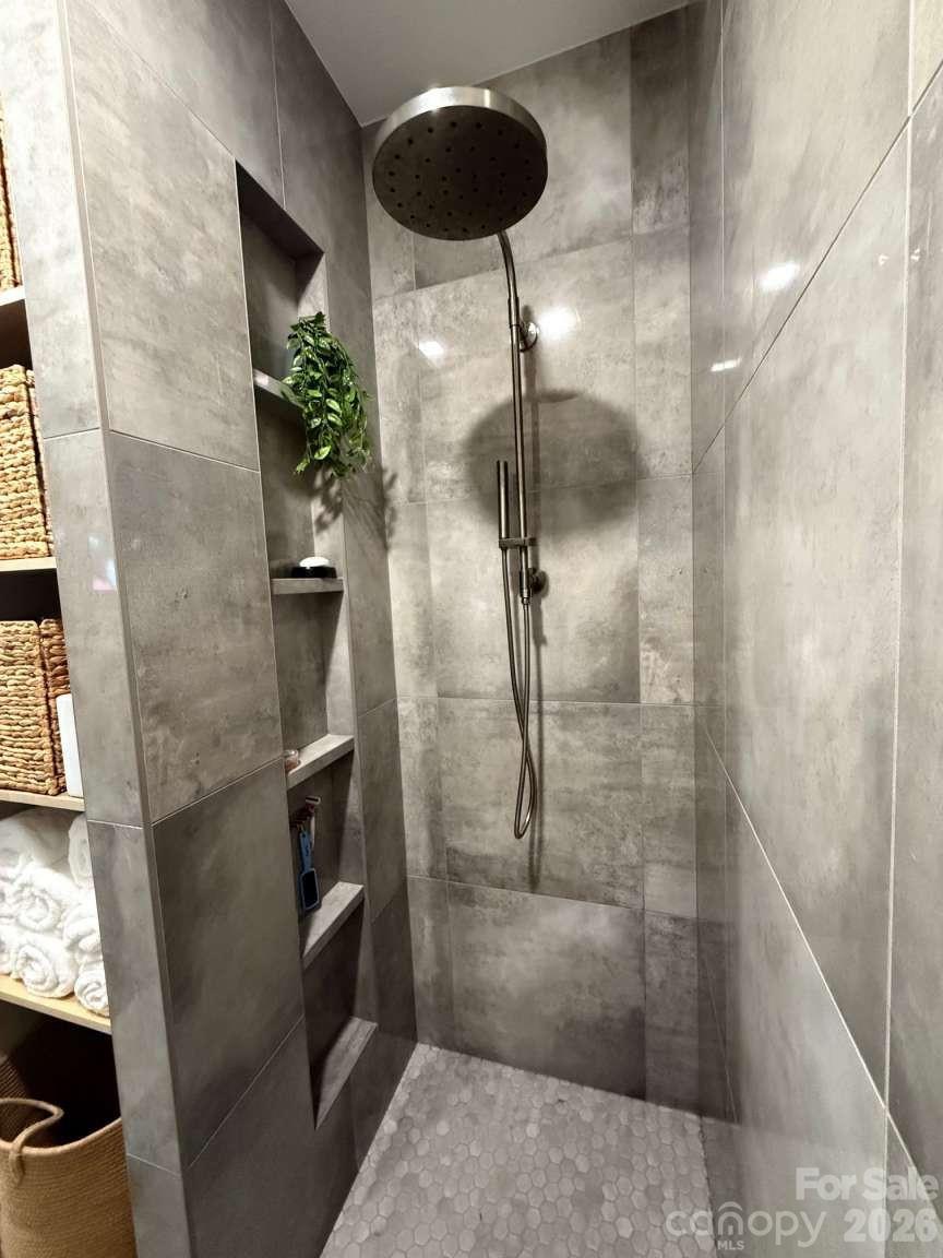 Sherwood Forest - Residential