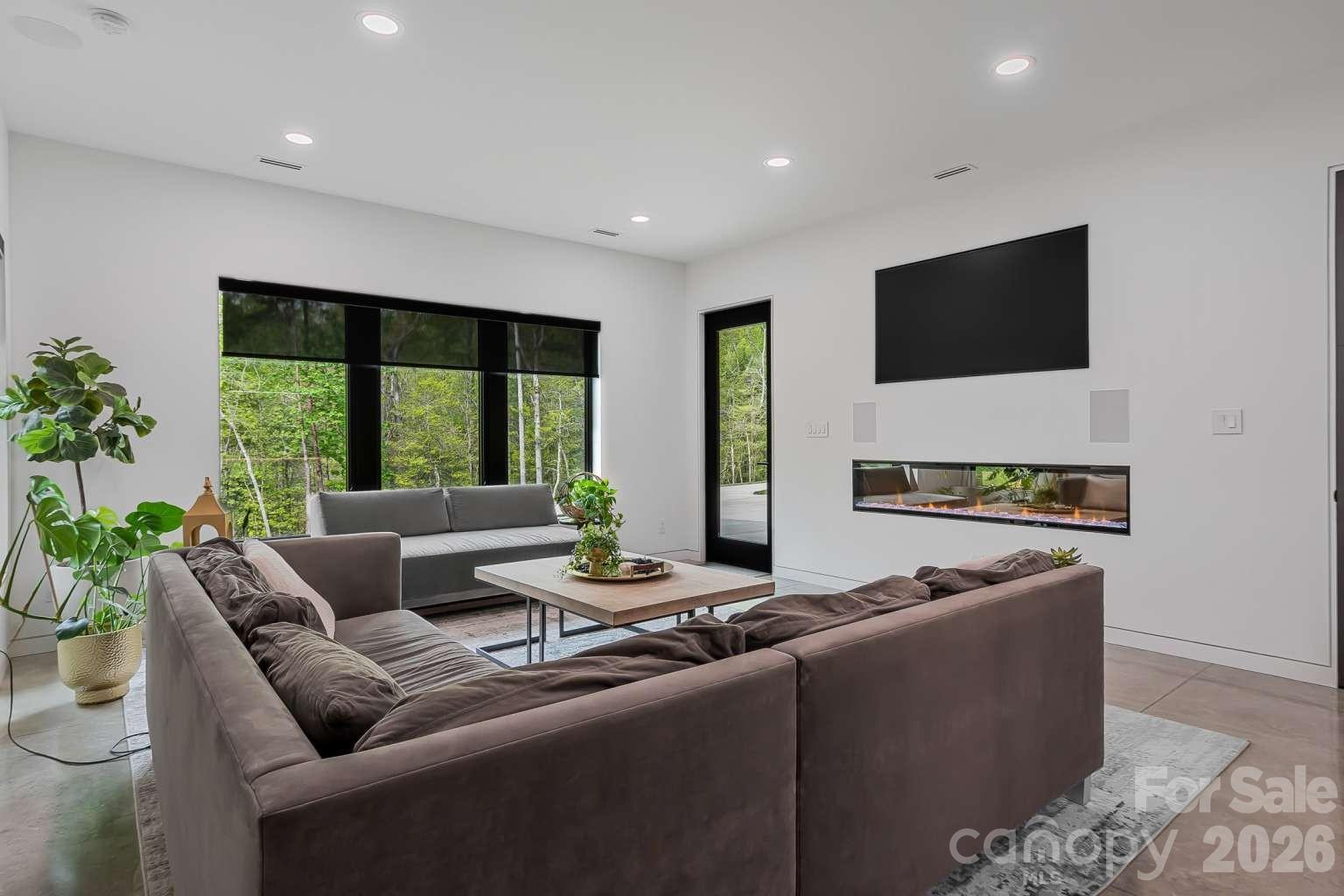 Sherwood Forest - Residential