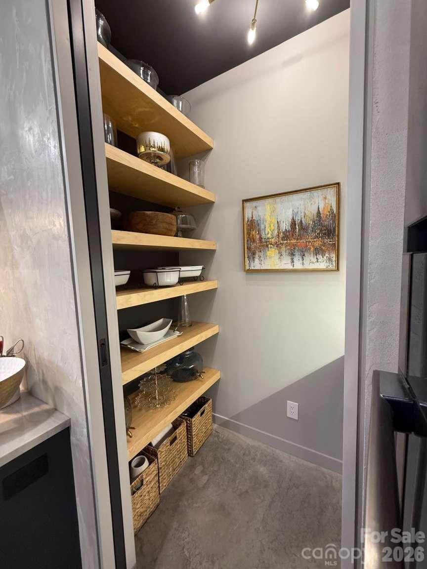 Sherwood Forest - Residential