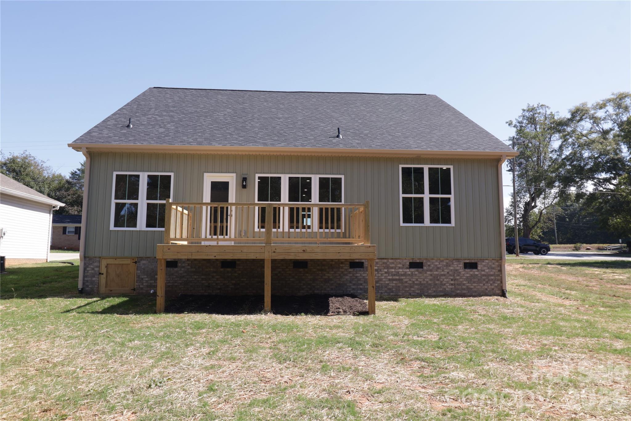 103 Hillcrest Street