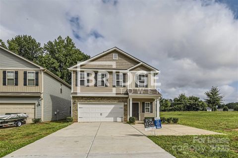 Photo of 7331 Neal Road, Charlotte, NC 28262 (MLS # 4311901)