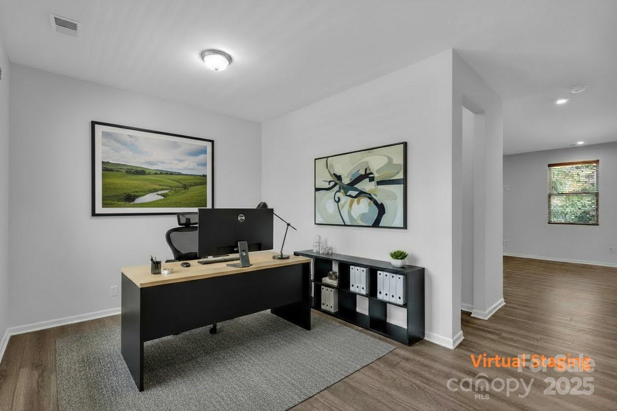 9518 Harvard Oak Court