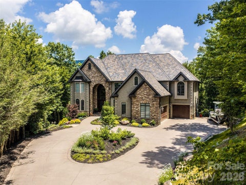 Photo of 413 Barrington Drive, Asheville, NC 28803 (MLS # 4403842)