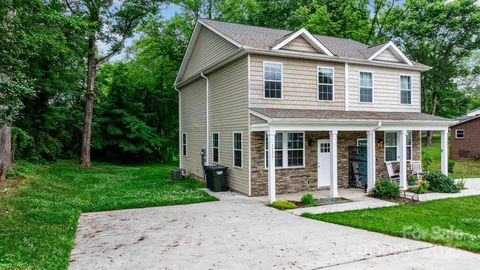 1735 15th Street Place NE Hickory NC 28601