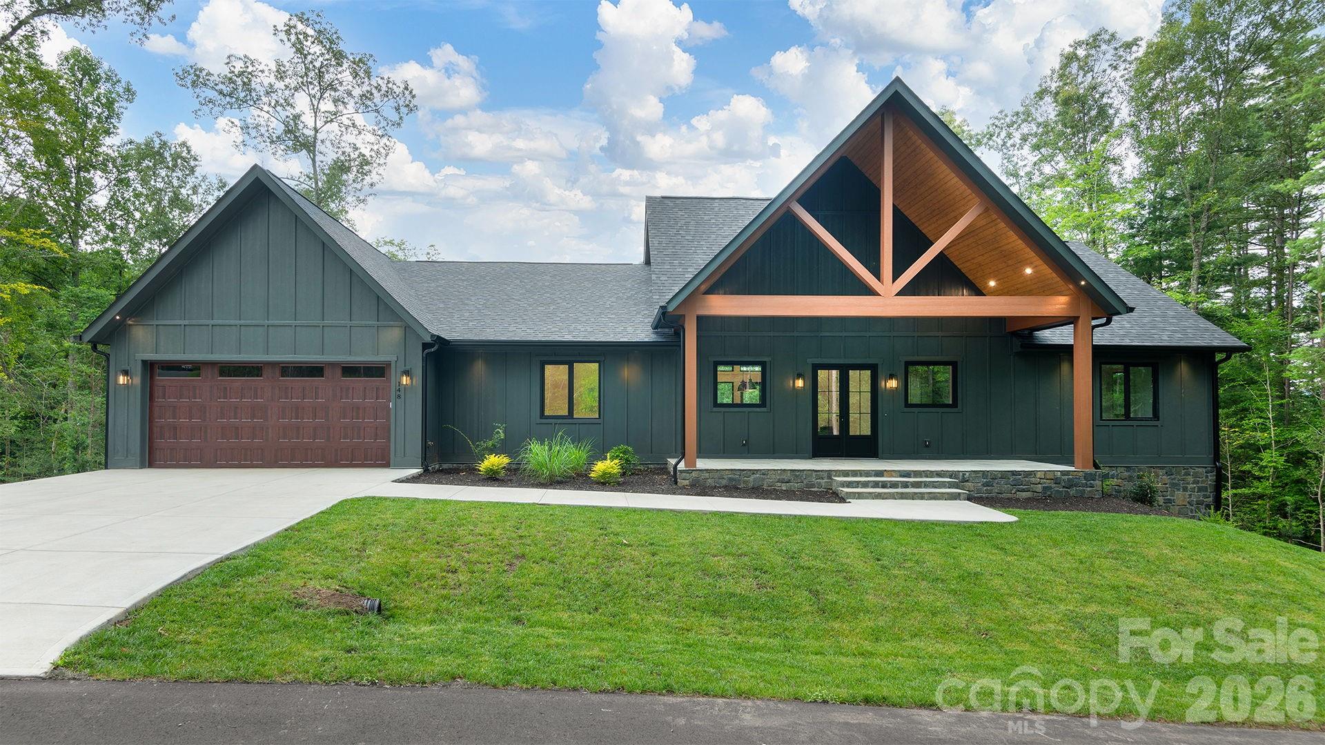 33 Reserve Rd, Hendersonville, NC, 28768, USA, 3 Bedrooms Bedrooms, ,3 BathroomsBathrooms,Residential,Active,33 Reserve Rd,4384004