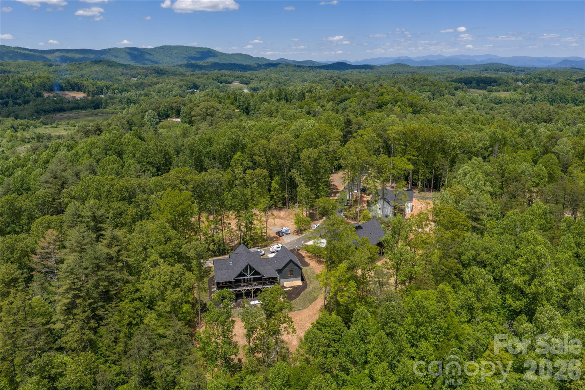 1901 Reserve - Residential