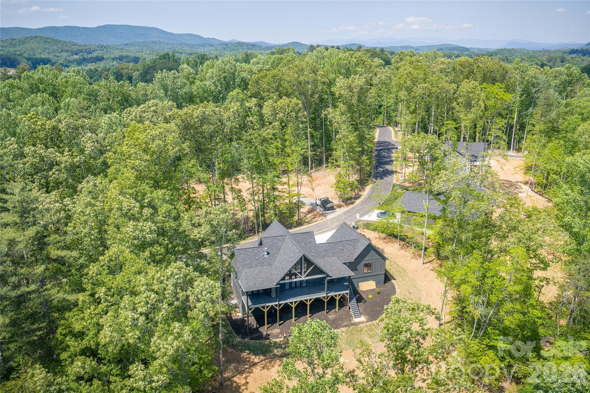 1901 Reserve - Residential