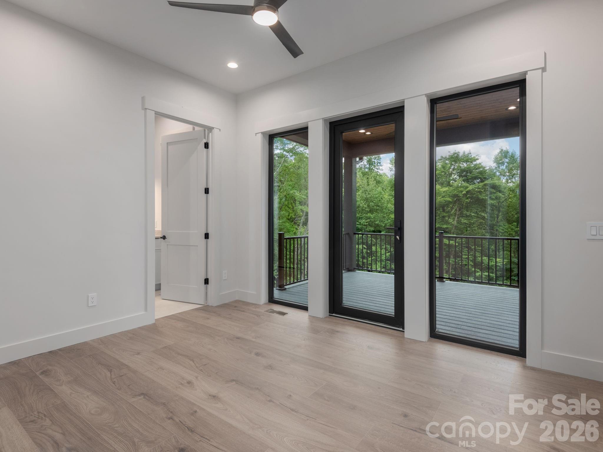 33 Reserve Rd, Hendersonville, NC, 28768, USA, 3 Bedrooms Bedrooms, ,3 BathroomsBathrooms,Residential,Active,33 Reserve Rd,4384004